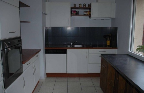 Lagnes Villa | À 2 Minutes du Centre Commercial