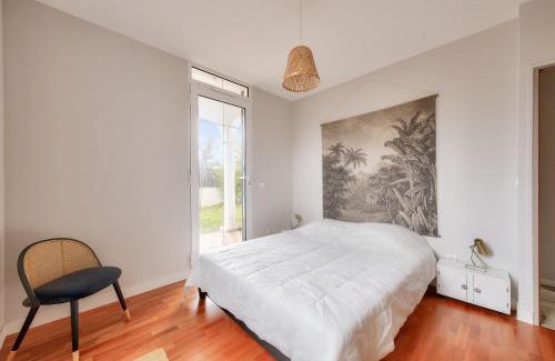 Lanton House | À 300m de la plage, maison pour 7 avec piscine