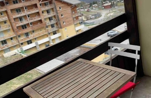 Allos Apartment | Évasion Montagnarde : Charmant Appartement au Pied des Pistes à La Foux D'allos