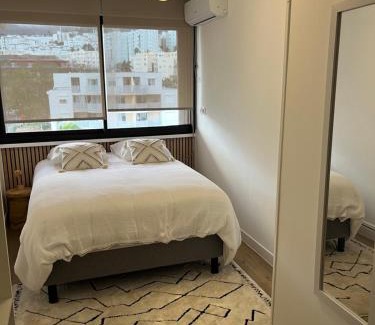 Sainte-Clotilde Apartment | Évasion urbaine