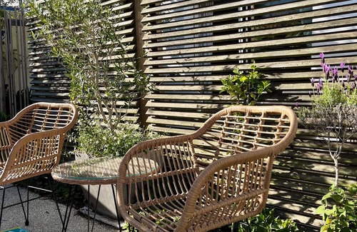 La Flotte Apartment | île de Ré Gîte-appart 2/4 Pers Confort & Design , Patio-terrasse , Parking Free