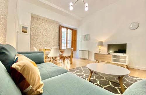 Centro Apartment | Ópera - Dúplex de 3 dormitorios con piscina