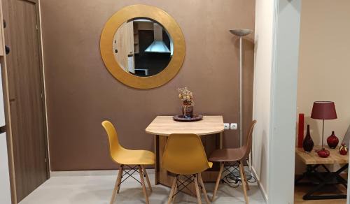 Agios Onoufrios Apartment | Διαμέρισμα στο κέντρο της Θήβας