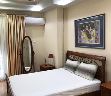 Agios Onoufrios Apartment | Διαμέρισμα στο κέντρο της Θήβας