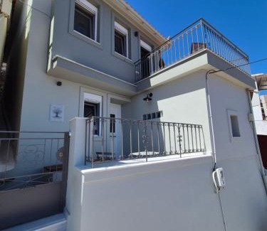 Mytilene Apartment | Ελιά Ξενώνας/Elia Xenonas