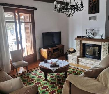 Levidhion House | Ξενώνας Άνθεμις