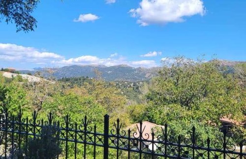 Valtesiniko Apartment | Παραδοσιακό Αρχοντικό με Τζάκι