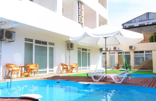 Vityazevo Hotel | Аморе Фаворит