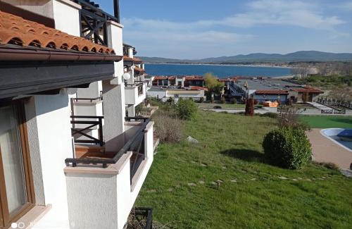 Chernomorets Apartment | Апартаменти за гости Морска гледка