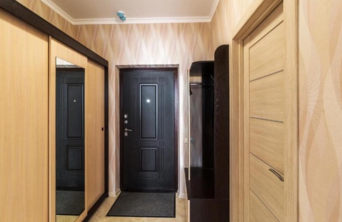 Omsk Apartment | Апартаменты в ЦЕНТРЕ, Красный путь, Изумрудный берег