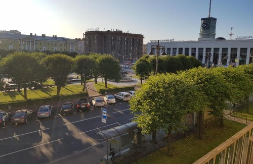 Finlyandskiy Apartment | Апартаменты на Комсомола 16