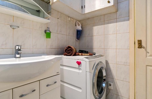 Southern Administrative Okrug Apartment | Апартаменты Остров мечты (Комната )