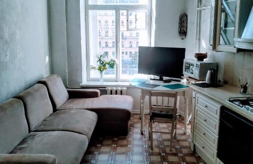 St. Petersburg City Centre Apartment | Апартаменты с 3 спальнями, балконом и видом на Фонтанку