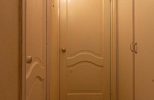 Nizhniy Novgorod City Centre Apartment | Большая квартира с изолированными комнатами в центре города