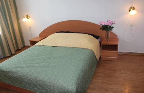 Chertanovo Tsentralnoye District Apartment | Великолепные, уютные апартаменты у метро Пражская