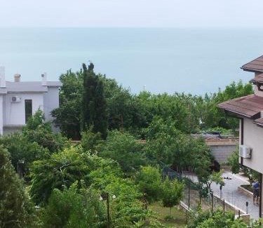 Saints Constantine and Helena House | Вила Симеонов