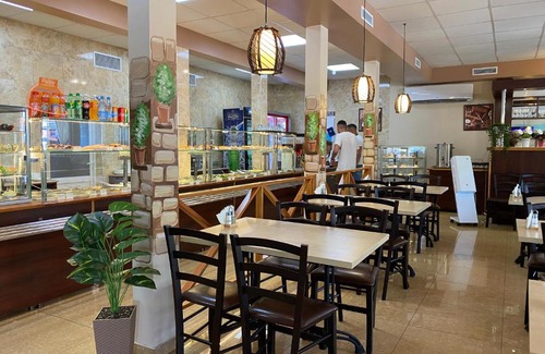 Vesyoloe Hotel | Гостевой дом Грация