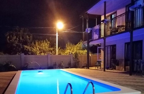 Arkhipo-Osipovka House | Гостевой дом "Маяк"