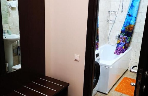 Vesyoloe Apartment | Двухкомнатные апартаменты с кухней Имеретинская бухта