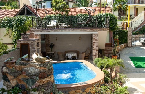 Golubye Dali House | "Династия" в Адлере