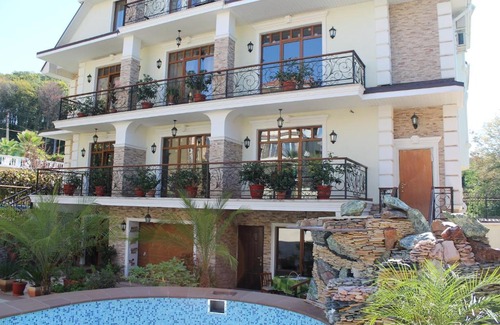 Golubye Dali House | "Династия" в Адлере