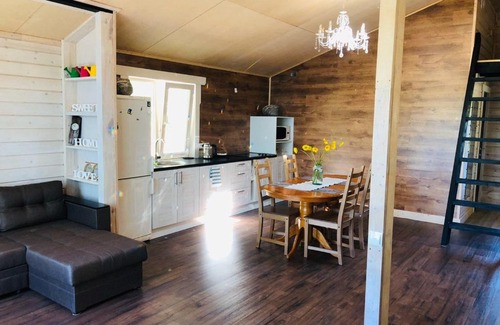 Khiytola House | Дом у скалы - у Архипыча