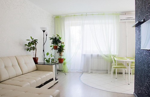 Tolyatti Apartment | КВАРТИРНОЕ БЮРО Апартаменты на Мира 65