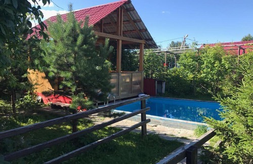 Sredneuralsk Hotel | Кемпинг На Поляне