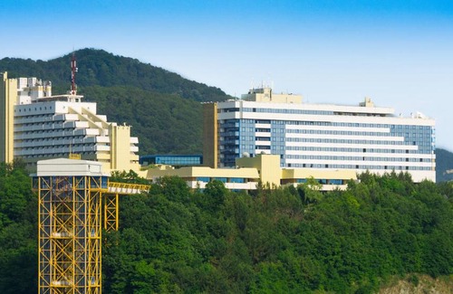 Nebug Resort | Молния Ямал Курортный Комплекс 2 корпус Ямал