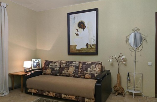 Optina Pustyn House | Оптинский Дворик