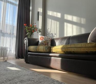 Almaty Apartment | Сезон