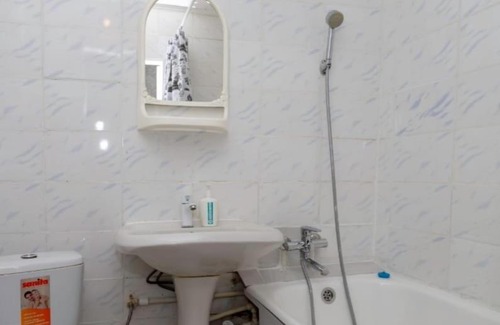 Petropavlovsk Apartment | Торонто