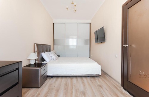 Leninskiy rayon Apartment | Уютная квартира в сталинке с видом на Садовую