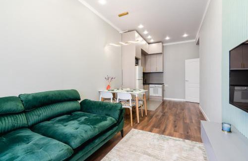 Almaty Apartment | Уютная квартира 3 минуты до метро