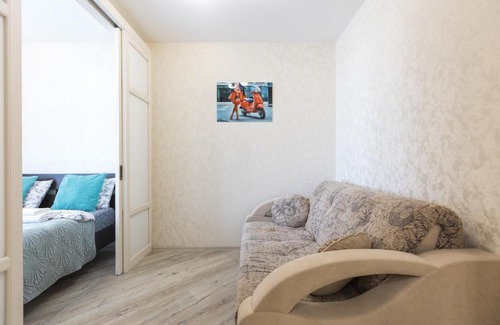 Novosibirsk City Centre Apartment | ФЛОТИЛИЯ Сибревкома 9