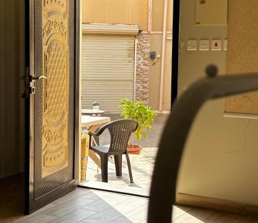 Yanbu House | استراحة عز