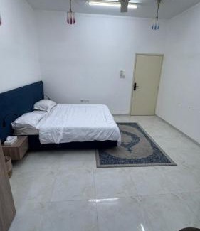 Nizwa Apartment | الذهب الأزرق للشقق الفندقية فرق