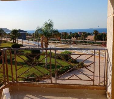 Ras Sudar Ski Chalet | العين السخنه