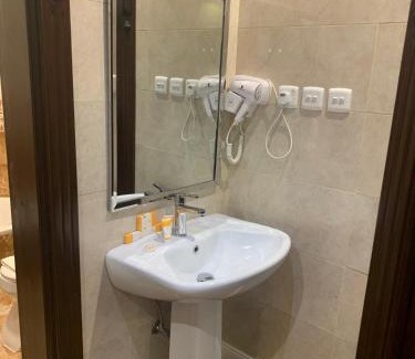 Khamis Mushait Apartment | القصر الضيافة 2