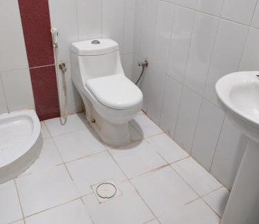 Ar Rayis Apartment | جناح فاخر غرفتين نوم وصالة تلفزيون