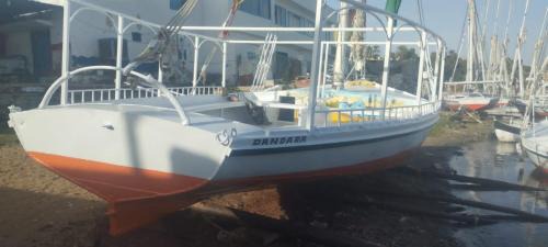 Aswan Boat Rental | دندرة بوت
