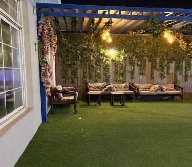 Dammam Ski Chalet | شاليهات فلاورز قاردن 2