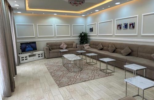 Az Zulfi Ski Chalet | شاليهات وريف الفندقية