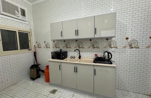 Medina Apartment | شقة جديدة ثلاث غرف نوم داخل حدود الحرم
