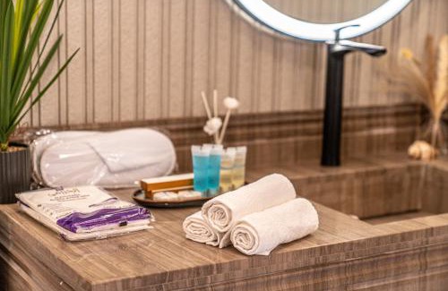 Al Aziziyah Apartment | شقه خاصه تكفي 6 اشخاص