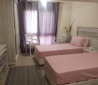 Al Alamayn Apartment | قرية اكوافيو