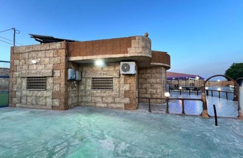 Jordan Ski Chalet | مزرعة وشاليه ادم