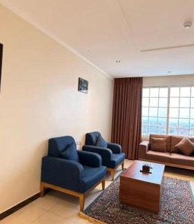 Haql Apartment | نصف القمر للشقق المخدومة