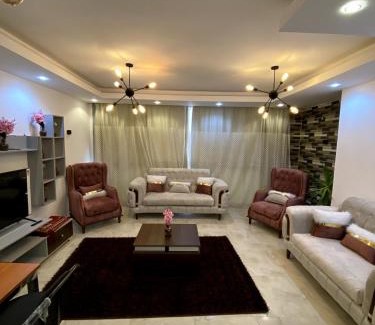 Nasr City Apartment | وان قطامية 121