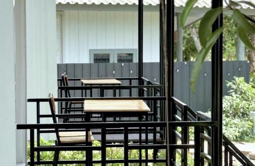 Khao Yai National Park Cabin | กางเขา แคมป์ปิ้ง